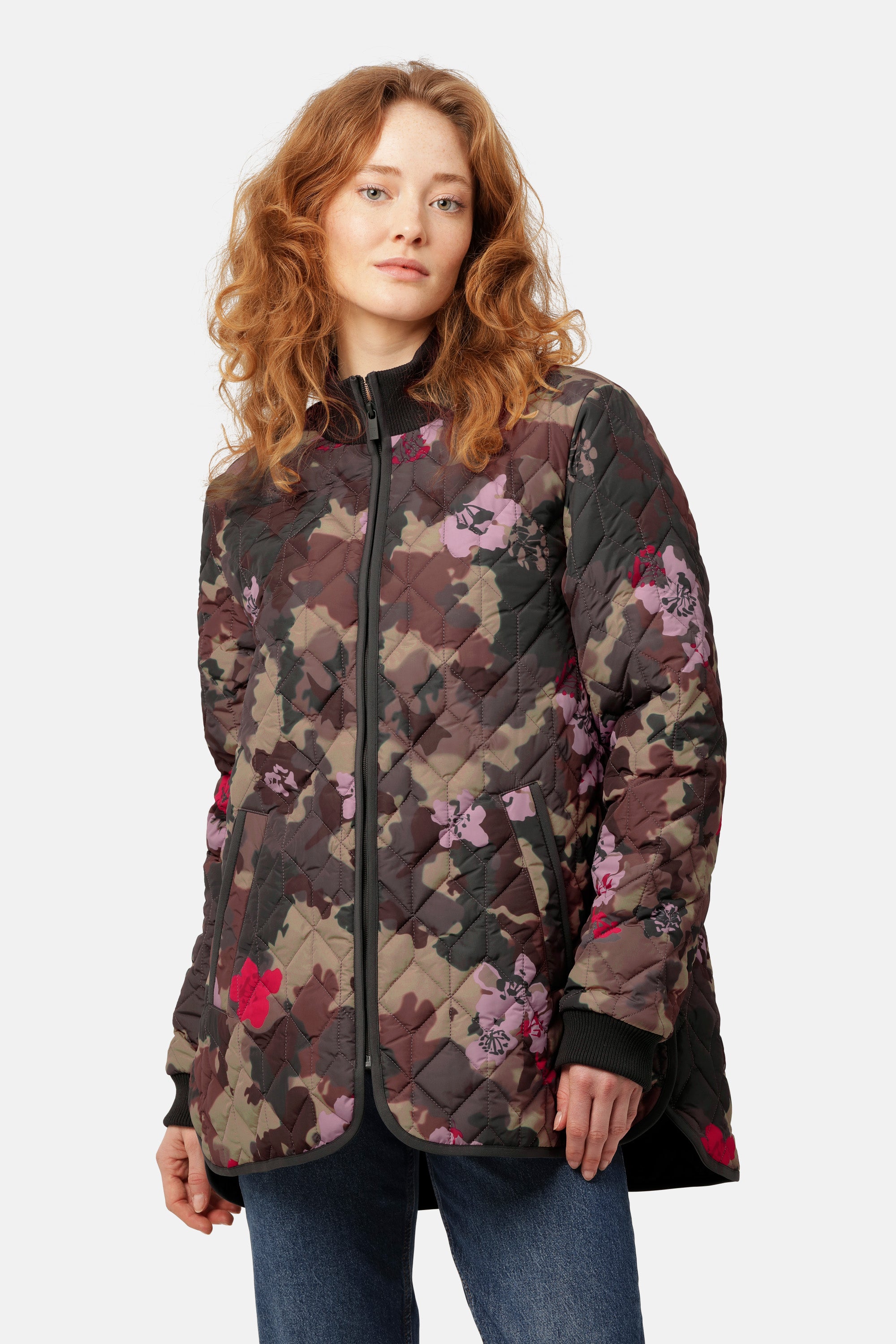 Ilse Jacobsen Hornbæk Outerwear Quilt Jacket Jacket 799 Floral Camo